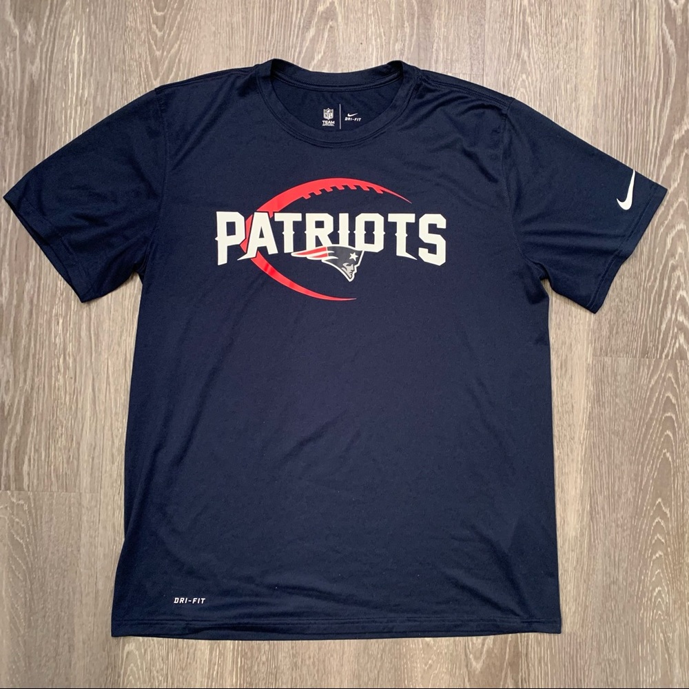 New England Patriots Nike x NFL Team Apparel Dri-Fit Shirt Men’s Size‎ Large